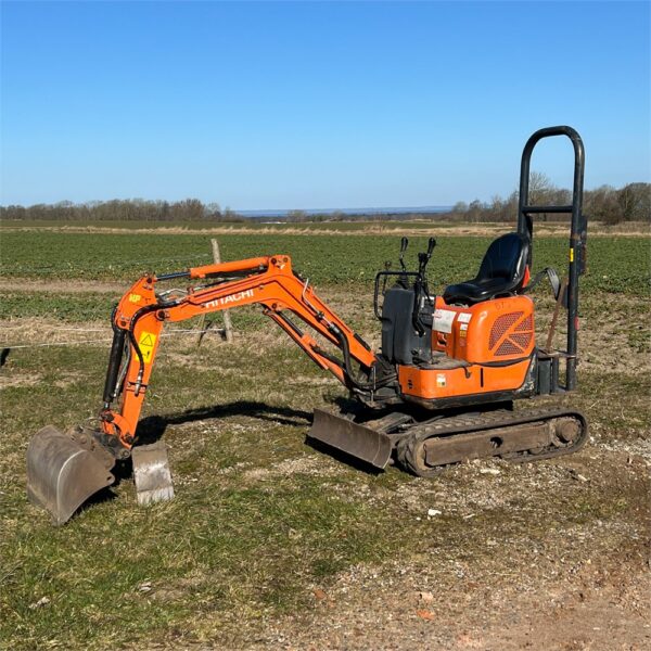 Mini-pelle Hitachi ZX10U-2 (2018), 1 487 heures, 1 tonne - occasion