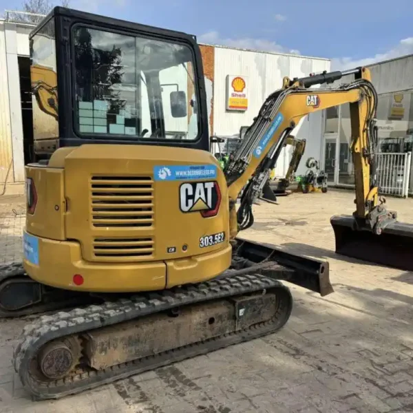 Mini-pelle Caterpillar CAT 303.5E CR (2020), 1 436 heures, 3.6 tonnes – occasion