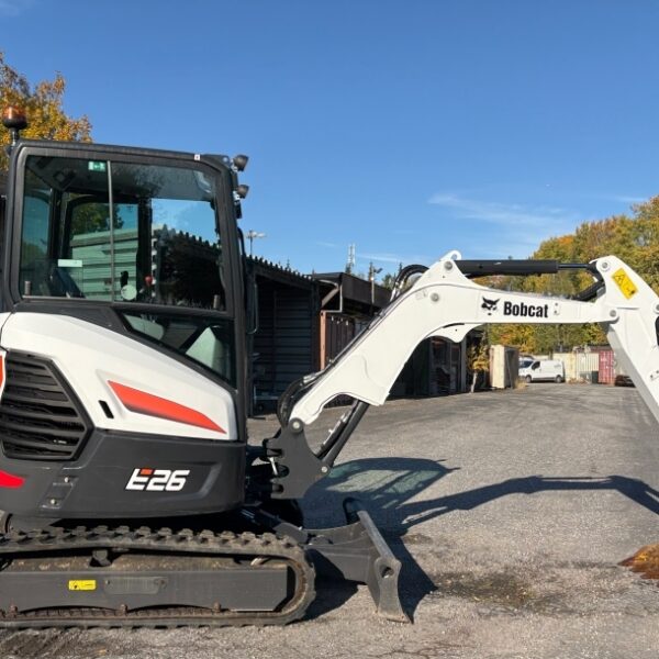 Mini-pelle Bobcat E26 (2023), 980 heures, 2.56 tonnes – occasion