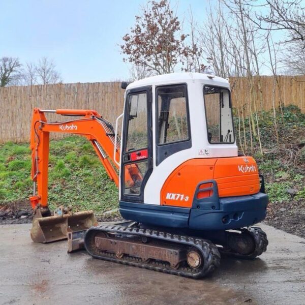 Mini-pelle Kubota KX71-3 (2005), 1 455 heures, 2.8 tonnes – occasion
