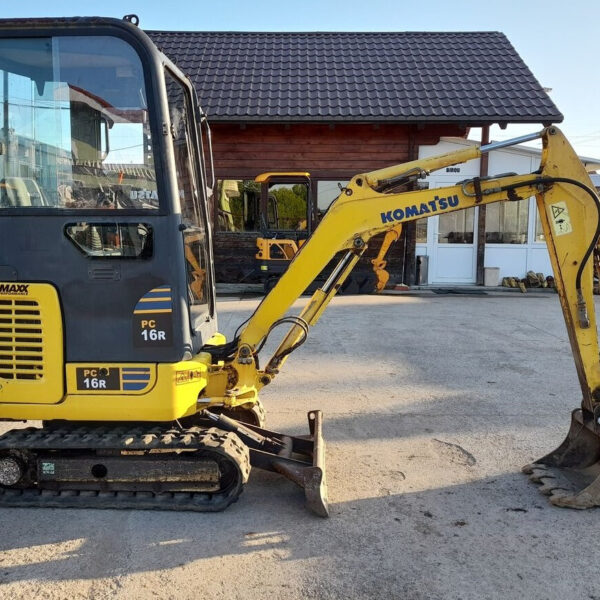 Mini-pelle Komatsu PC16R (2007), 4 565 heures, 1.5 tonne – occasion