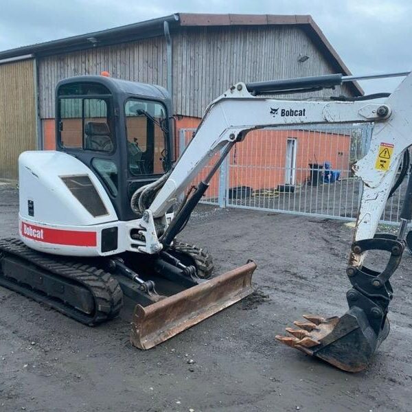 Mini-pelle Bobcat 430 (2007), 2 462 heures, 3.5 tonnes - occasion