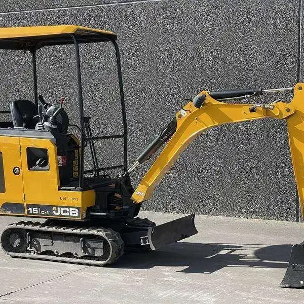 Mini-pelle JCB 15 C-1 (2019), 478 heures, 1.5 tonne - occasion