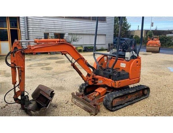 Mini-pelle IHI 15NX (2004), 6 088 heures, 1.5 tonne - occasion